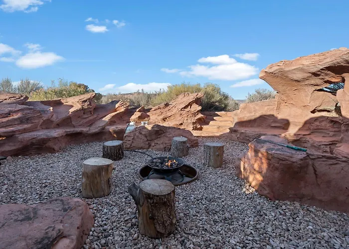Cave Dwellers- Zions' Only Hand-sculpted Cave Holiday home